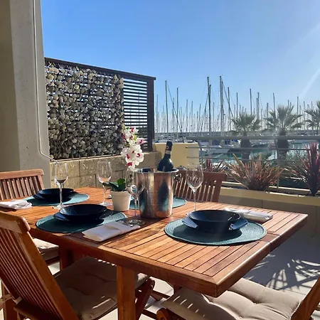 Fronte Mare Con Terrazza Panoramica, Piscina E Garage - Marina Degli Aregai *