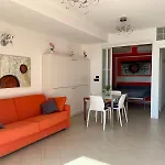 شقة Fronte Mare Con Terrazza Panoramica, Piscina E Garage - Marina Degli Aregai سانتو ستيفانو أل ماري