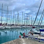 شقة Fronte Mare Con Terrazza Panoramica, Piscina E Garage - Marina Degli Aregai *