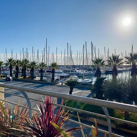 شقة Fronte Mare Con Terrazza Panoramica, Piscina E Garage - Marina Degli Aregai