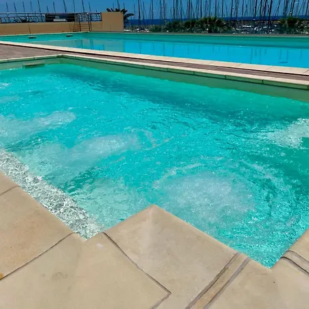 アパート Fronte Mare Con Terrazza Panoramica, Piscina E Garage - Marina Degli Aregai